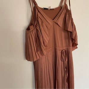 Flowy banana republic dress